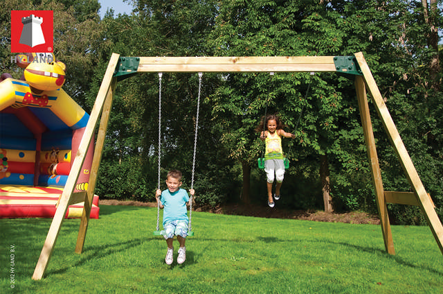 Hy-land Swing set
