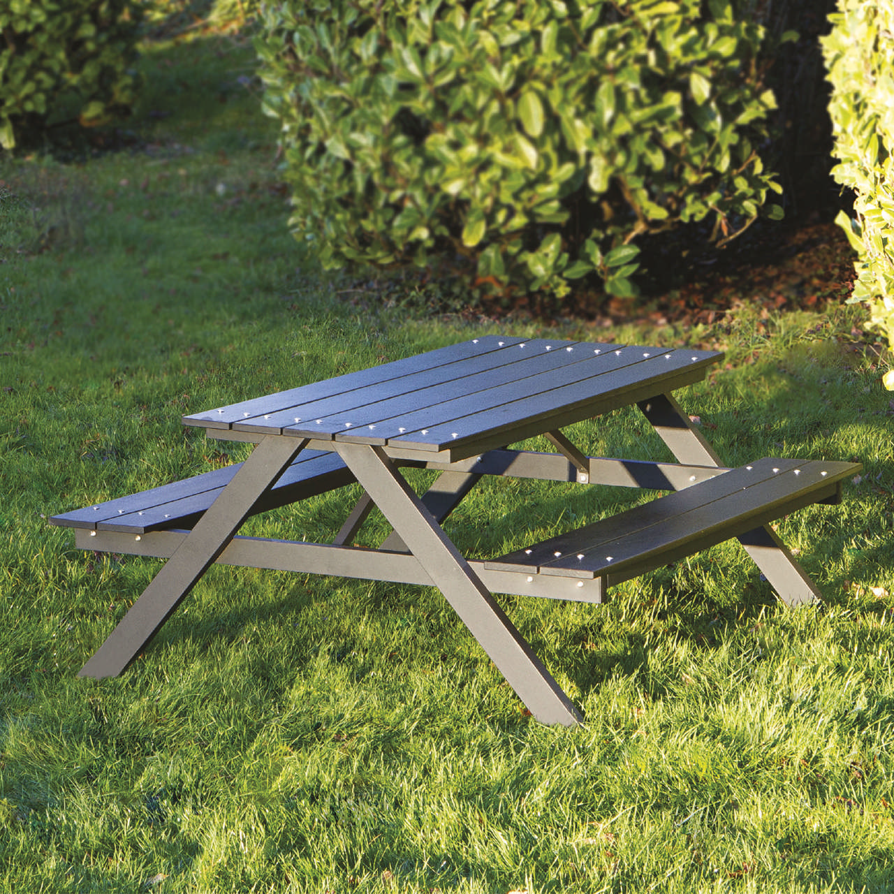 Kids picnic table model A black nonwood and alu. Frame HORTUS