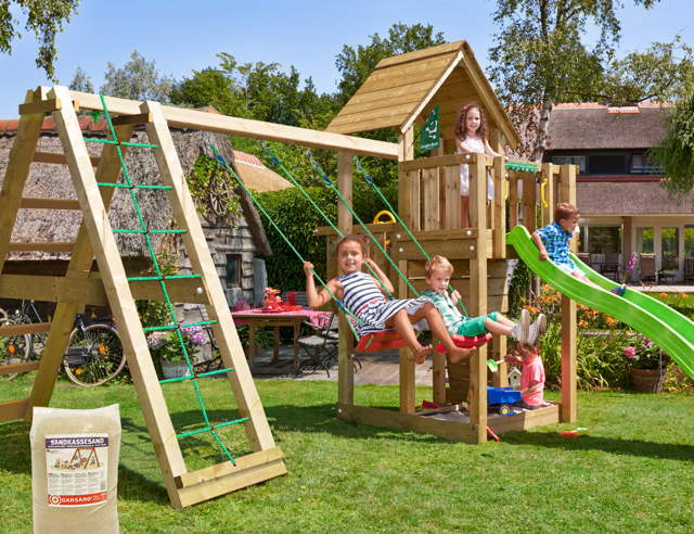 Playtower Jungle Gym Cubby w/2-Climb Module 220, 120 kg sand and green slide