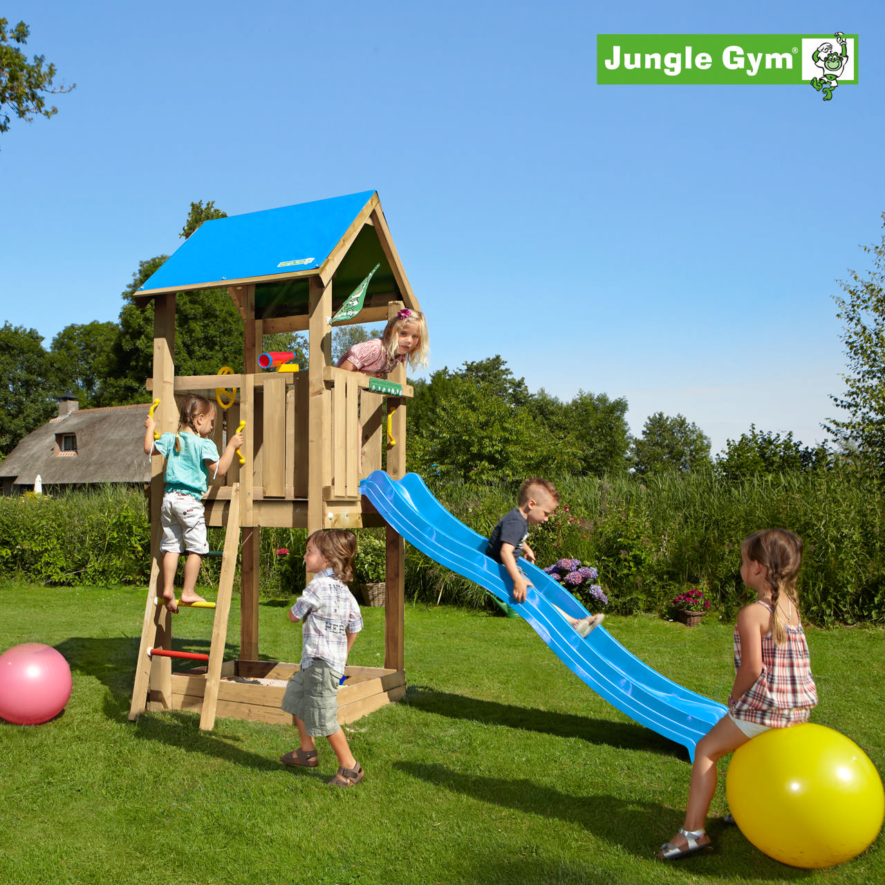 Playtower Jungle Gym Castle 2.1 w/blue slide