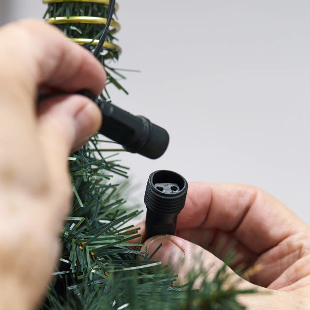 Artificial Christmas tree 