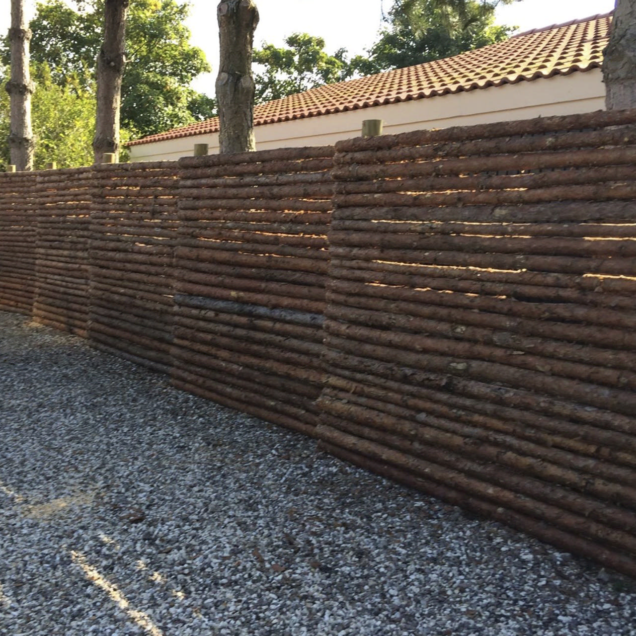 Raft fence with bark 7 modules package