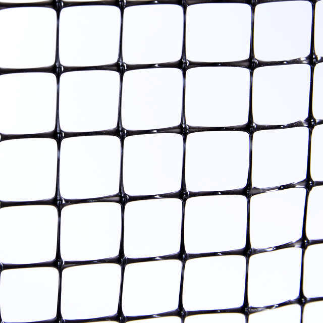 Plastic net 16 x 16 mm mesh, 1,0 x 10 m, black, NORDIC FENCE