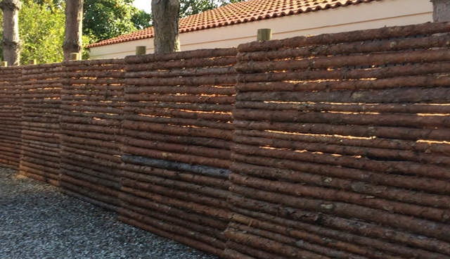 Raft fence